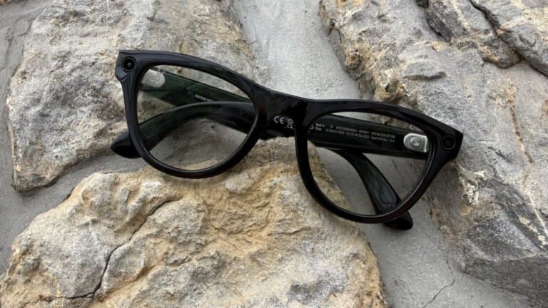 Les ventes de lunettes connectées explosent dans le monde, Meta domine le marché